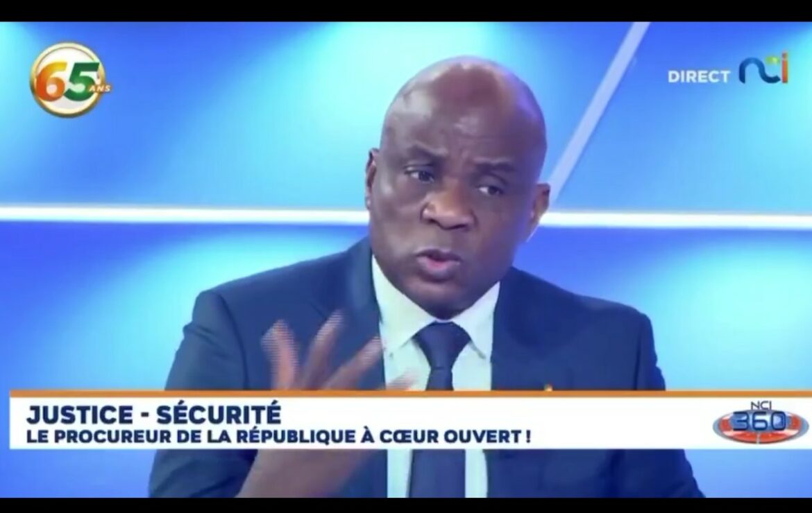 Politique – Marche du 9 août : Le procureur annonce de possibles poursuites de participants.