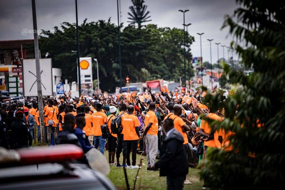 presidentielle-2025-depot-de-candidature-d-alassane-ouattara-a-la-cei_c8z4ltvhr9h