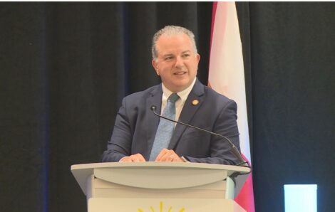 Photo-Diplomatie : La fausse gloire de Tidjane Thiam, et le récit envolé dans le vide.