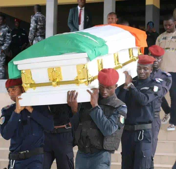 573093311_23994066413602667_1416916658900840547_n