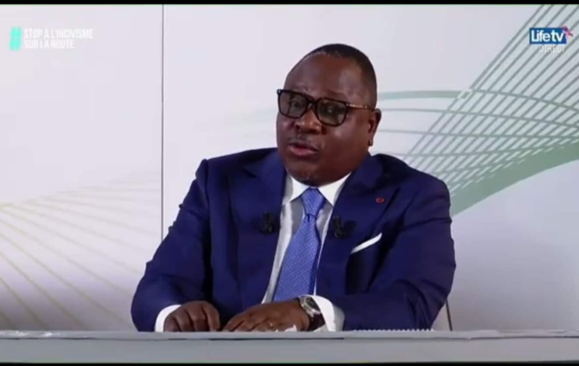 Côte d’Ivoire-AIP / Présidentielle 2025 : la CEI proclame Alassane Ouattara vainqueur au premier tour avec 89,77 % des voix (Résultats provisoires).