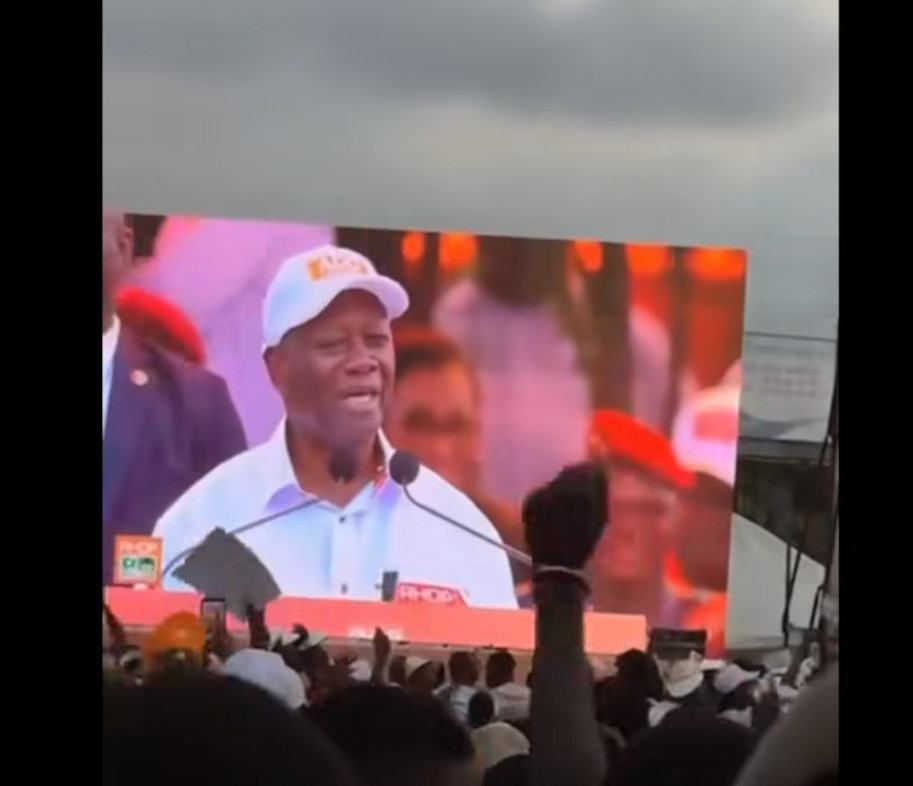 Présidentielle 2025 : Alassane Ouattara clôture sa campagne dans une ferveur populaire au Plateau.