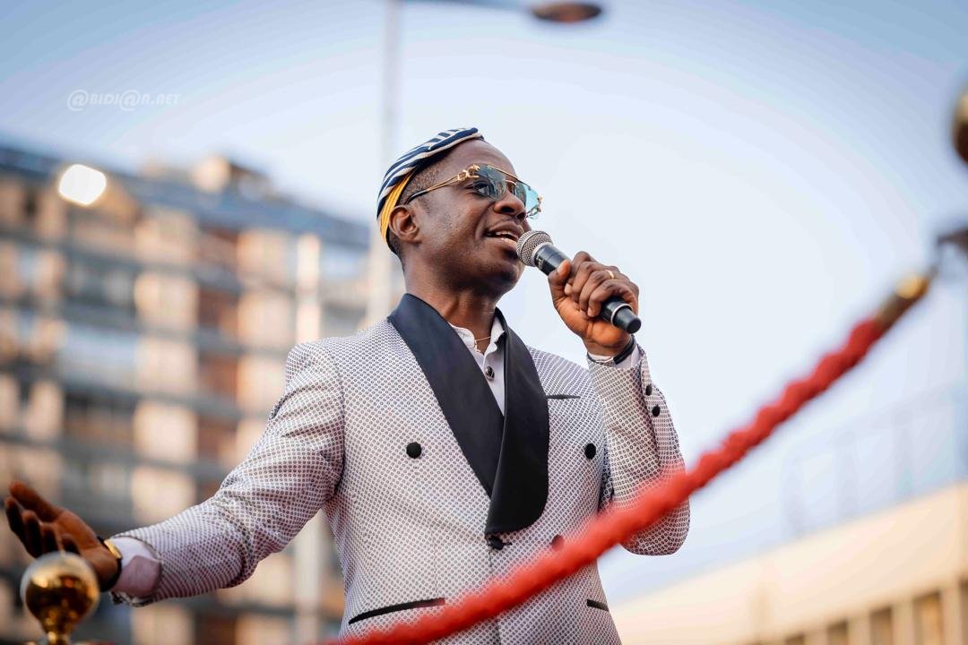 presidentielle-2025-meeting-de-cloture-du-candidat-alassane-ouattara-a-la-p_237eodncz2q