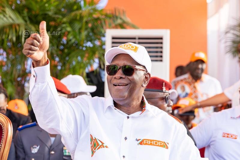 presidentielle-2025-meeting-de-cloture-du-candidat-alassane-ouattara-a-la-p_fx2nzamow2b