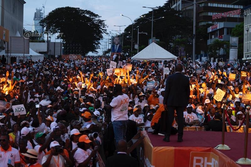 presidentielle-2025-meeting-de-cloture-du-candidat-alassane-ouattara-a-la-p_mzc7j50a0kc