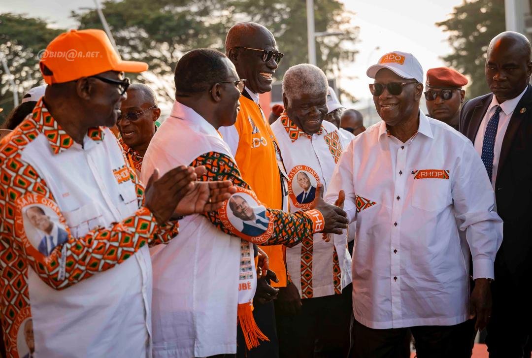 presidentielle-2025-meeting-de-cloture-du-candidat-alassane-ouattara-a-la-p_v1eedo70a9
