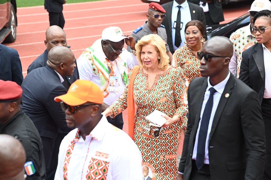 presidentielle-2025-meeting-des-femmes-du-rhdp_7avflnrtmnr