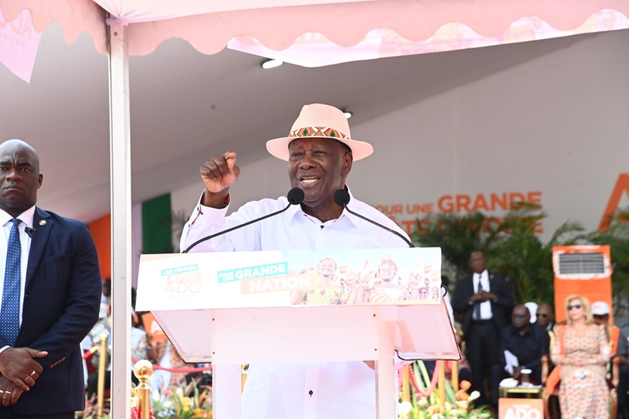 presidentielle-2025-meeting-des-femmes-du-rhdp_avkguxmooem