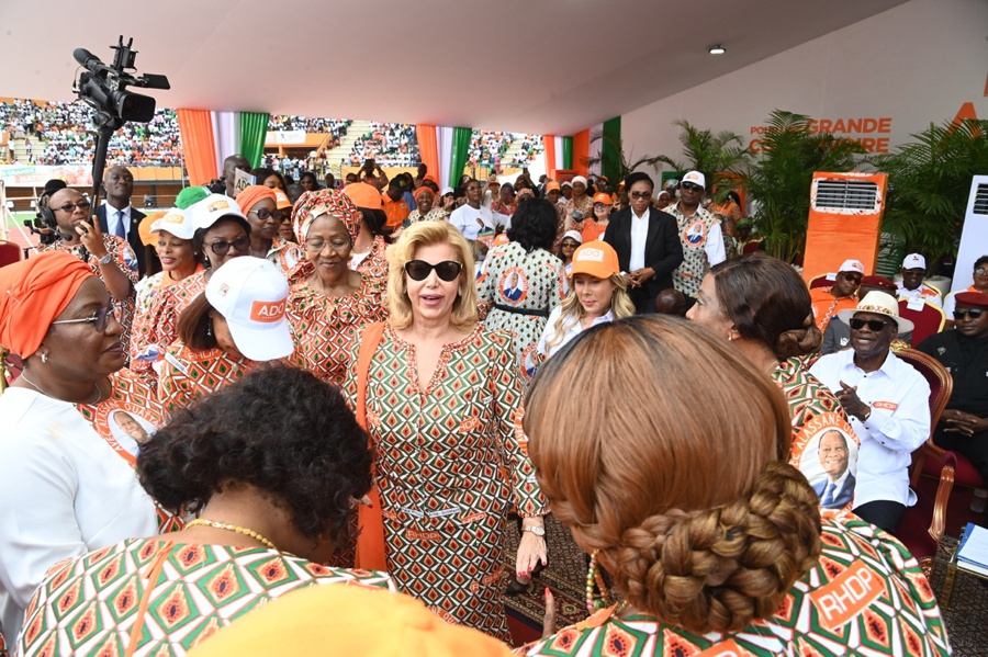 presidentielle-2025-meeting-des-femmes-du-rhdp_di6za5nqhx