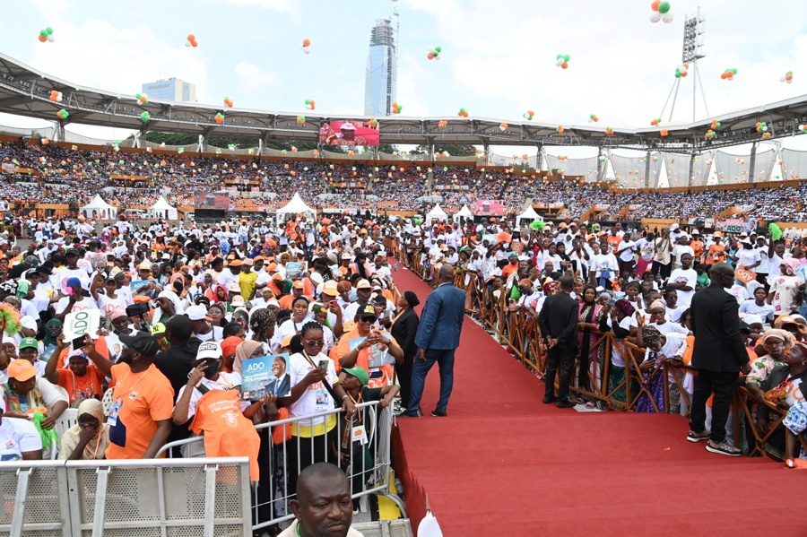presidentielle-2025-meeting-des-femmes-du-rhdp_ujzf9gv8qiq