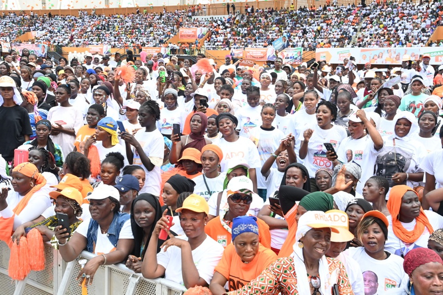 presidentielle-2025-meeting-des-femmes-du-rhdp_wtjnslw9ybk