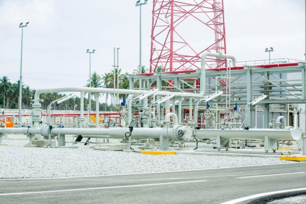 Foxtrot_Avagou_d620d0f53cd87ebb29505055f1108be2_L