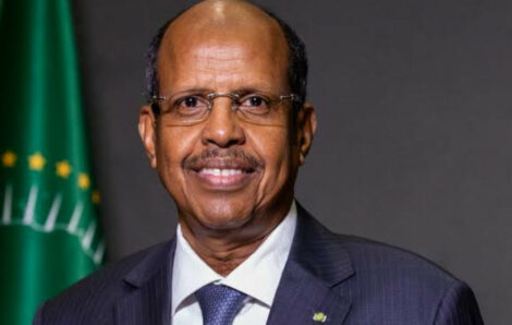 Le Président de la Commission de l’Union Africaine félicite le Président Alassane Ouattara pour sa réélection.