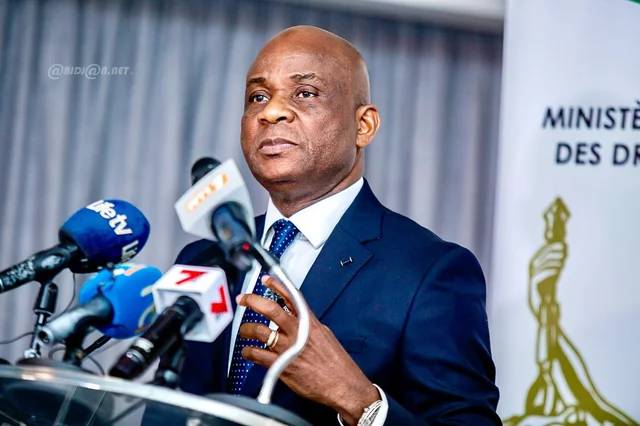 Procureur_Foxtrot_2025