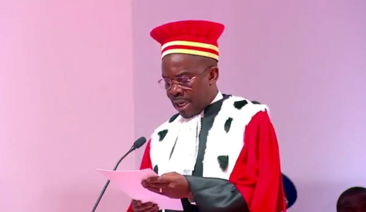 Ceremonieserment08122025_18