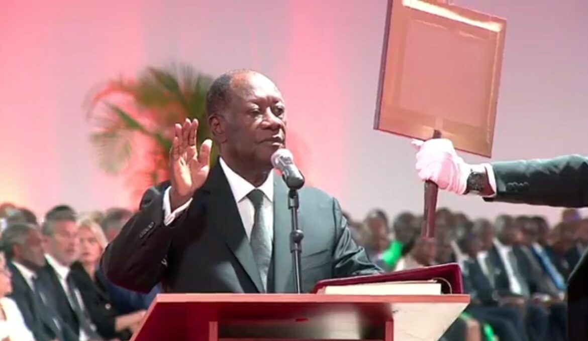 Ceremonieserment08122025_23