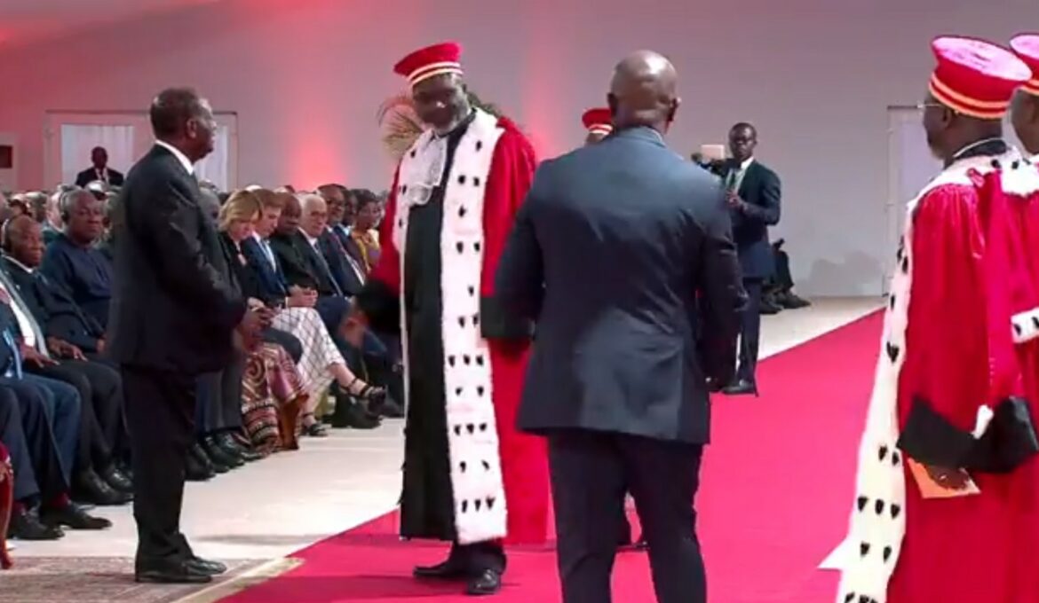 Ceremonieserment08122025_30