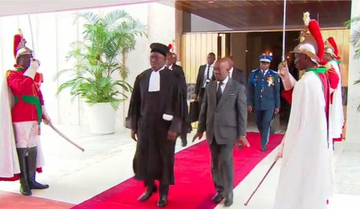 Ceremonieserment08122025_5