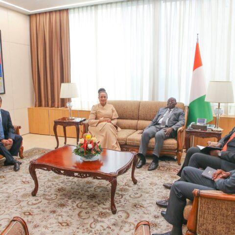 Le Vice-Président de la République a échangé avec l&rsquo;Ambassadeur des États-Unis en Côte d&rsquo;Ivoire.