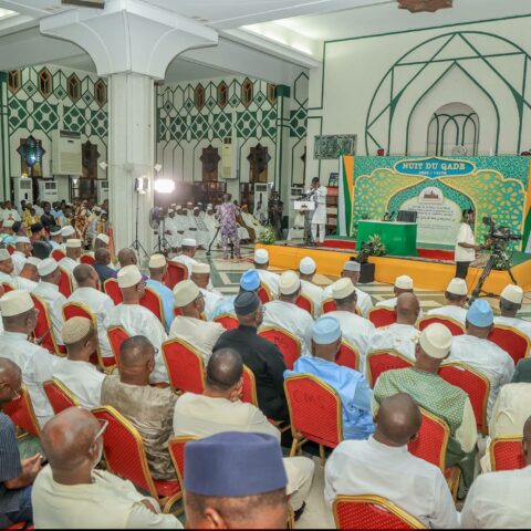 Nuit du Destin 2026 : « Zakât » et « Waqf » au cœur d&rsquo;une conférence sur la solidarité et la lutte contre la pauvreté.