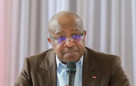 Justice ivoirienne : un dossier bloqué depuis 7 ans, enquête urgente déclenchée.