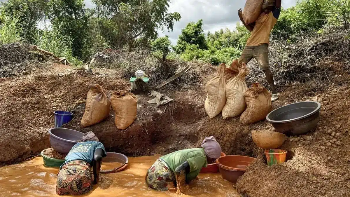 cote-d-ivoire-_-4-600-milliards-fcfa-annuels-perdus-dans-l-orpaillage-illegal-1200x675