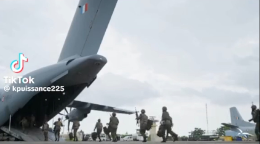 Aeronef_vecteurs_Aeriens_1