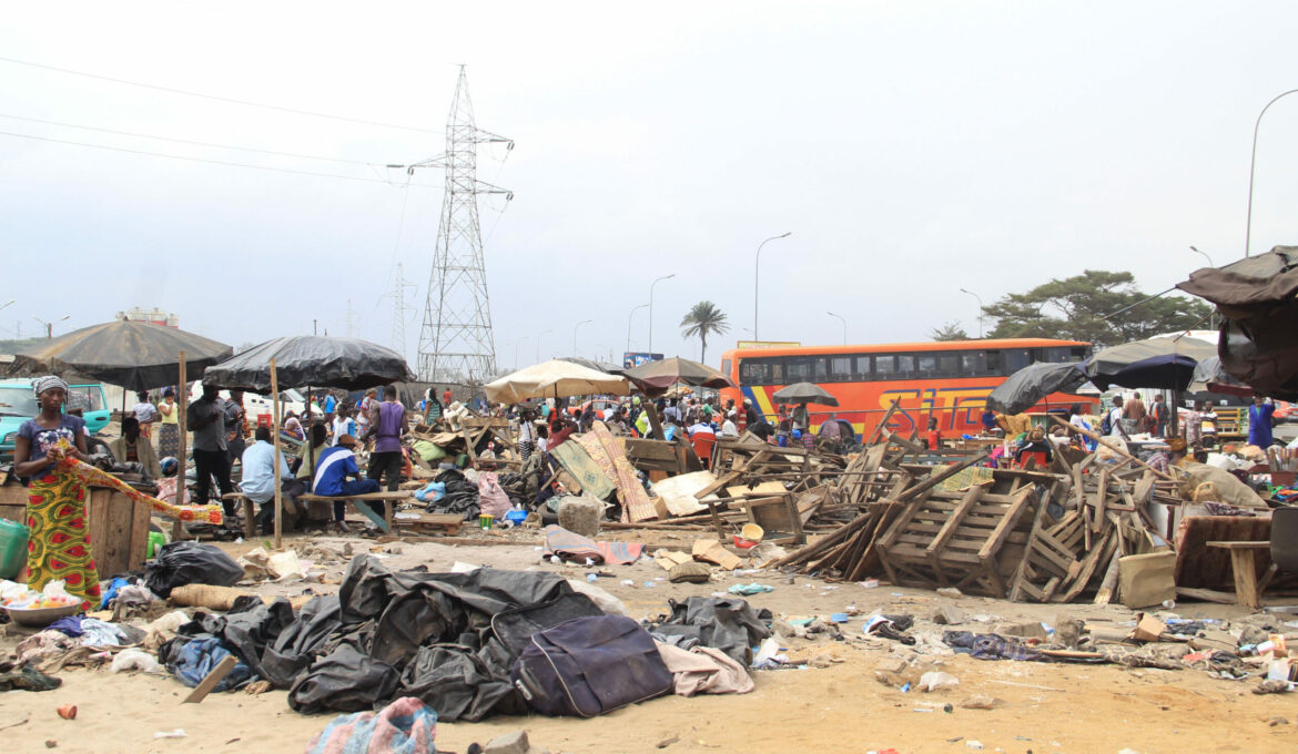 Gbagbo_2005_portbouet
